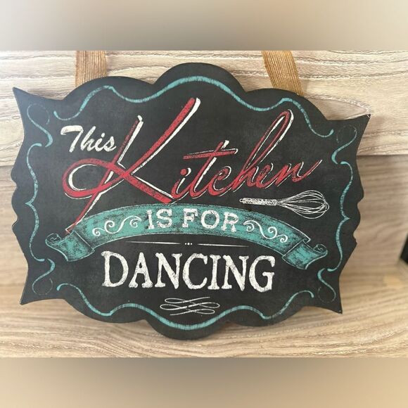 Kitchen in for Dancing 🍳💃🏼🕺🏻sign - Picture 2 of 5